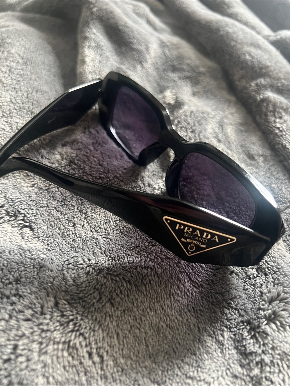 Prada Black Women's Oversized Sunglasses with Gold Logo Accent - Picture 2 of 10